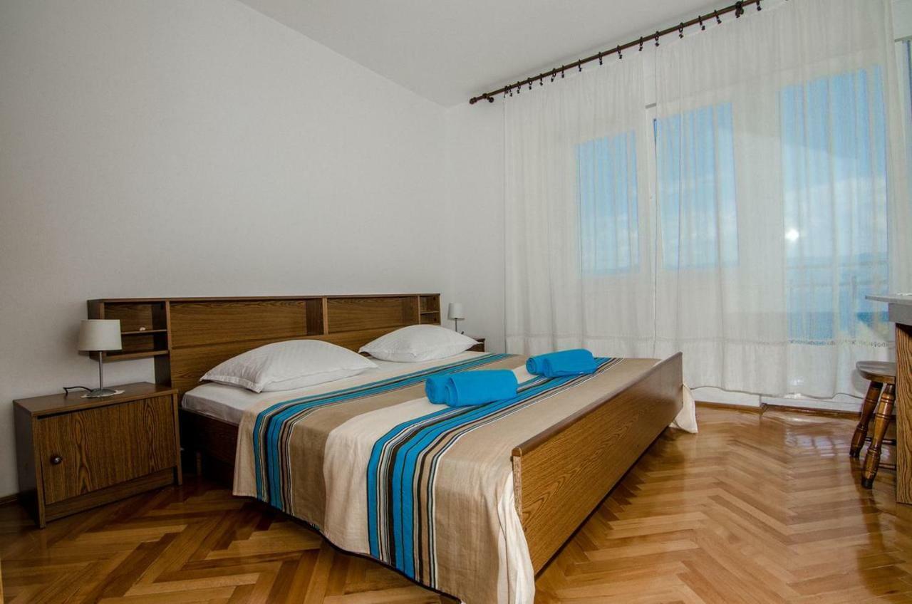 Apartments By The Sea Slatine, Ciovo - 15504 Bagian luar foto