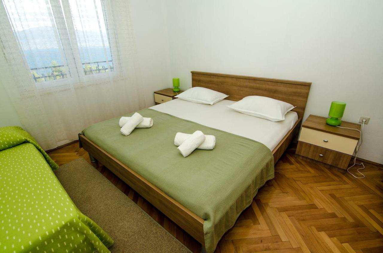 Apartments By The Sea Slatine, Ciovo - 15504 Bagian luar foto